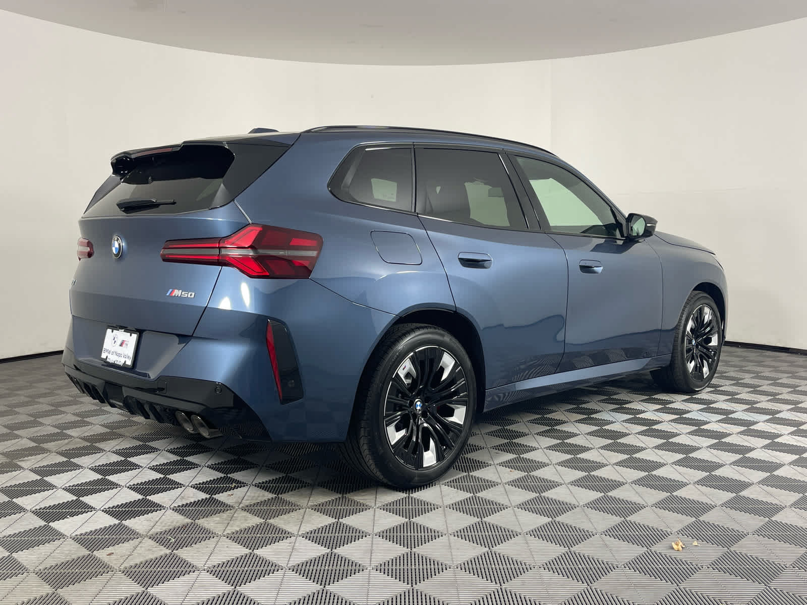 New 2026 BMW X3 M50 w/ Premium Package AWD/4WD image 3