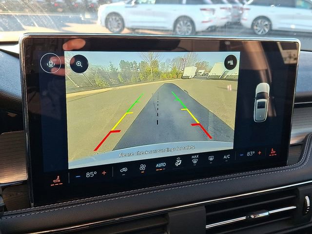 Used 2025 Lincoln Corsair FWD image 18