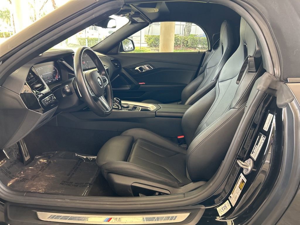 Used 2025 BMW Z4 sDrive30i RWD image 8