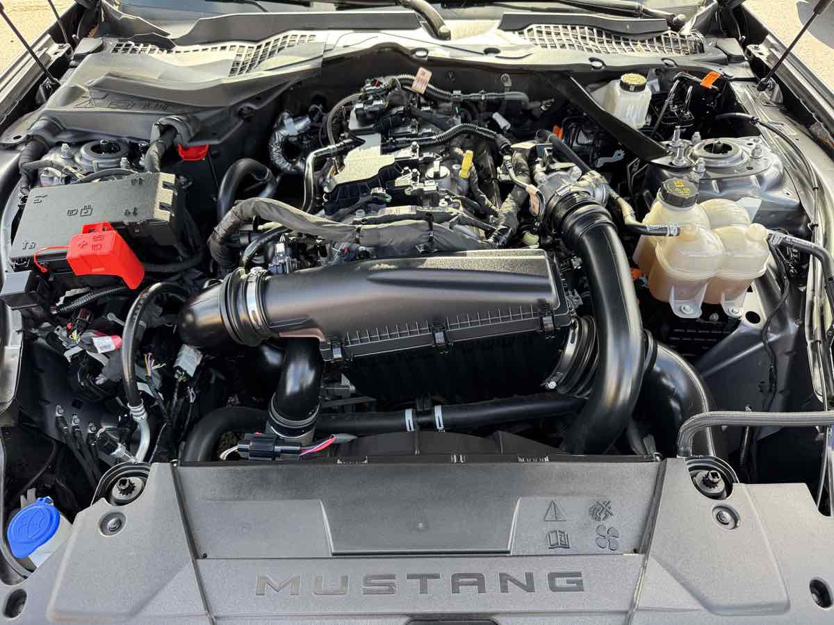 Used 2024 Ford Mustang Premium RWD image 8