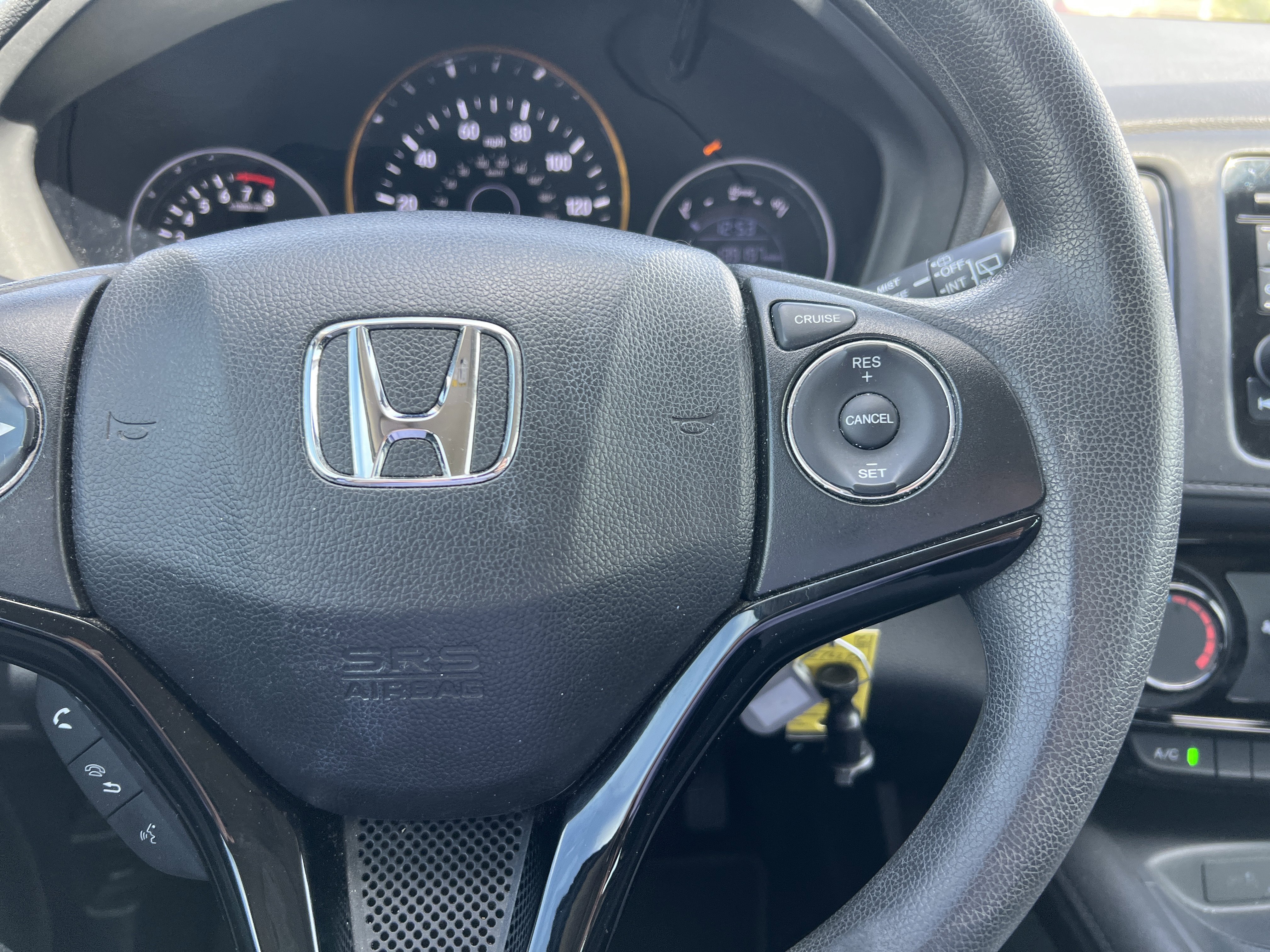 Used 2018 Honda HR-V LX image 27