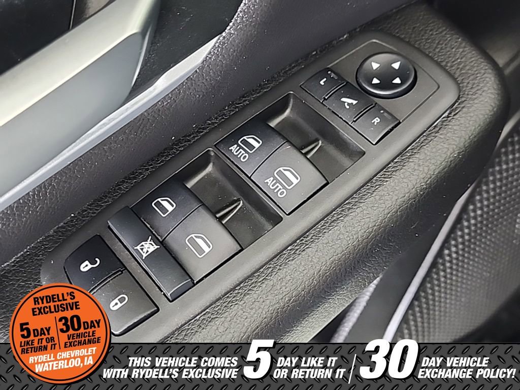 Used 2022 RAM 1500 Big Horn image 32