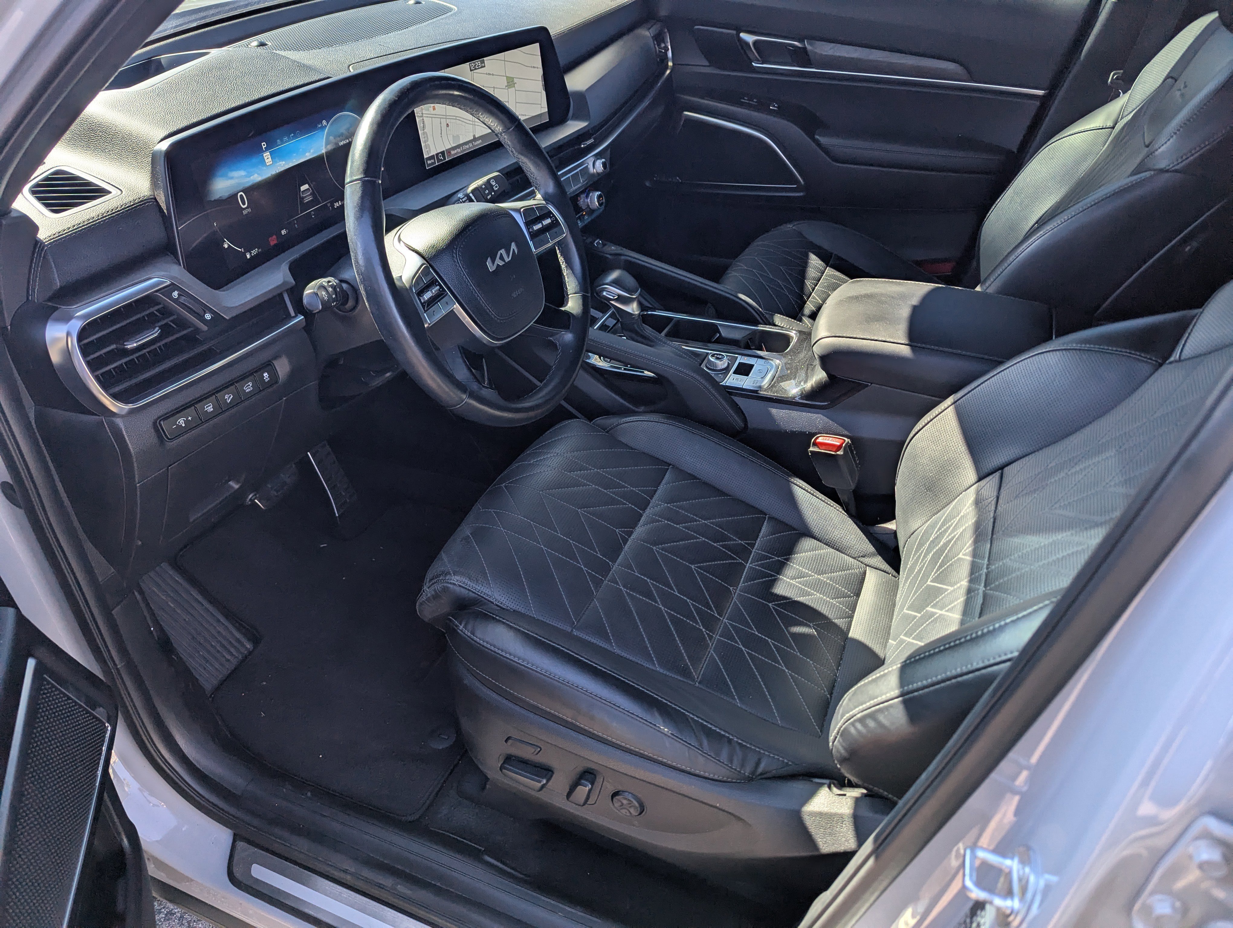 Used 2023 Kia Telluride SX Prestige X-Pro image 9