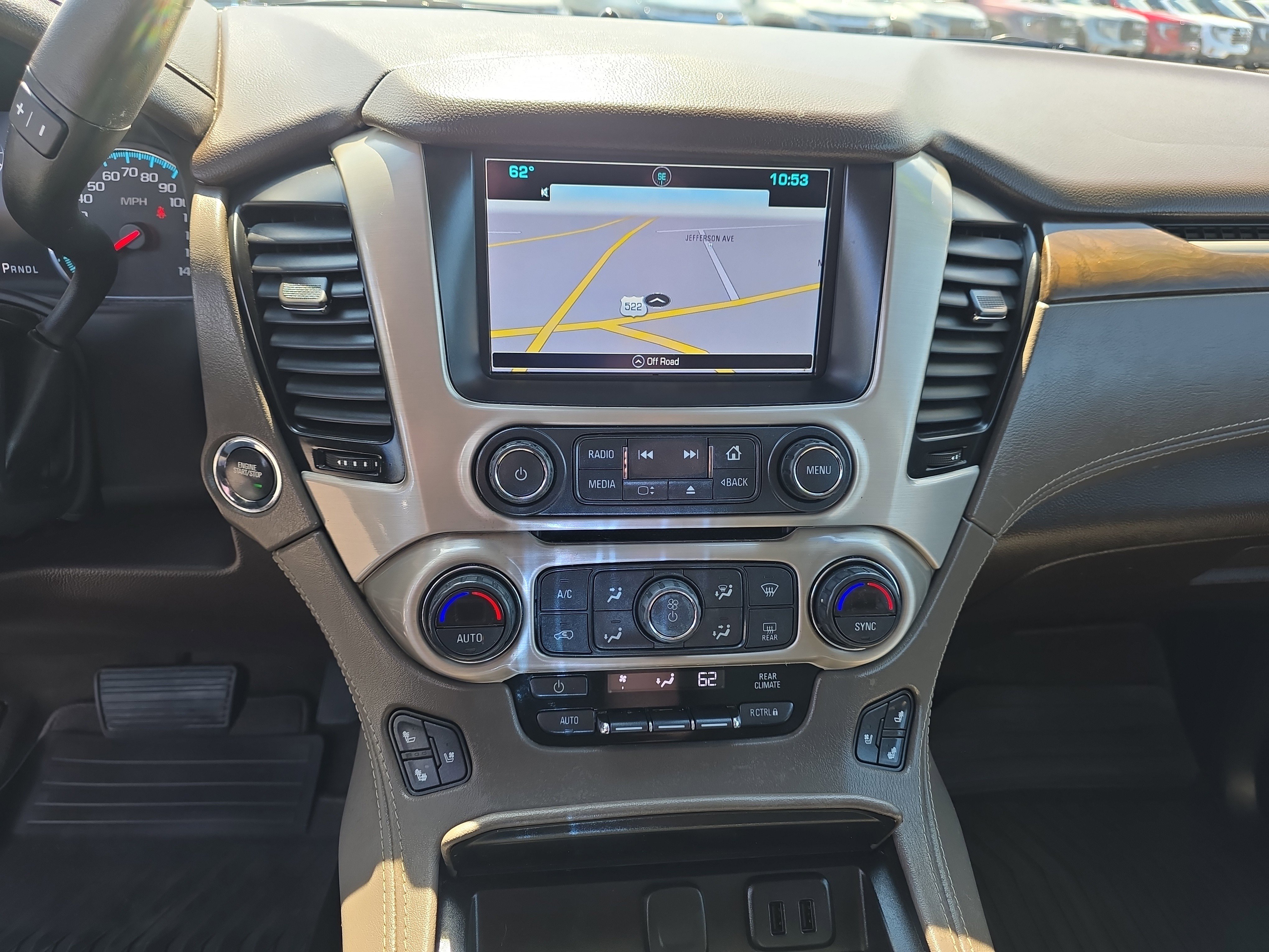 Used 2018 GMC Yukon XL Denali image 25