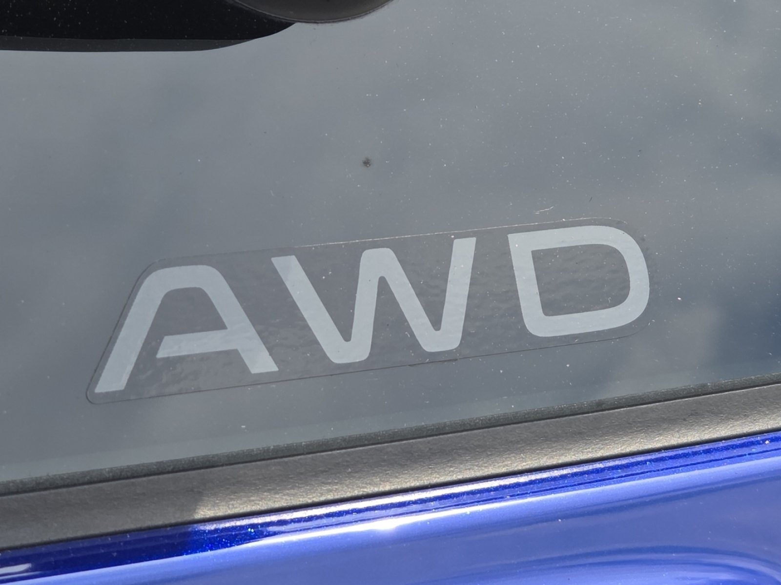 Used 2025 Honda CR-V EX-L image 10