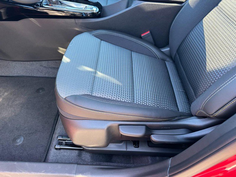 New 2026 Chevrolet Trax LT image 8