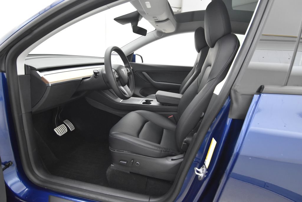 Used 2022 Tesla Model Y Performance AWD/4WD image 24