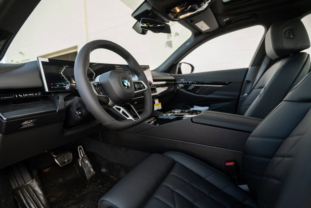 New 2026 BMW 530i xDrive w/ M Sport Package image 13