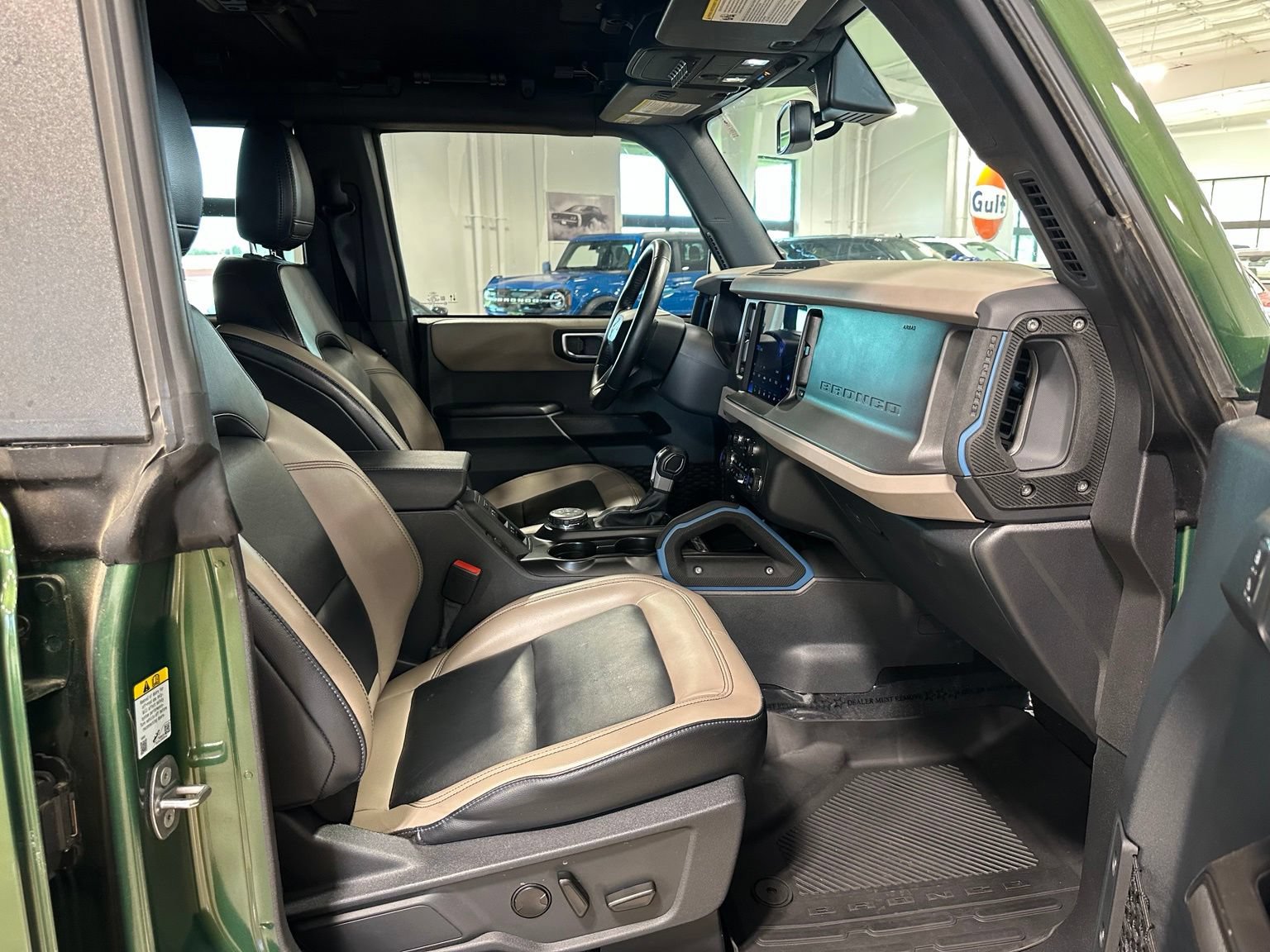 Used 2024 Ford Bronco Wildtrak AWD/4WD image 46