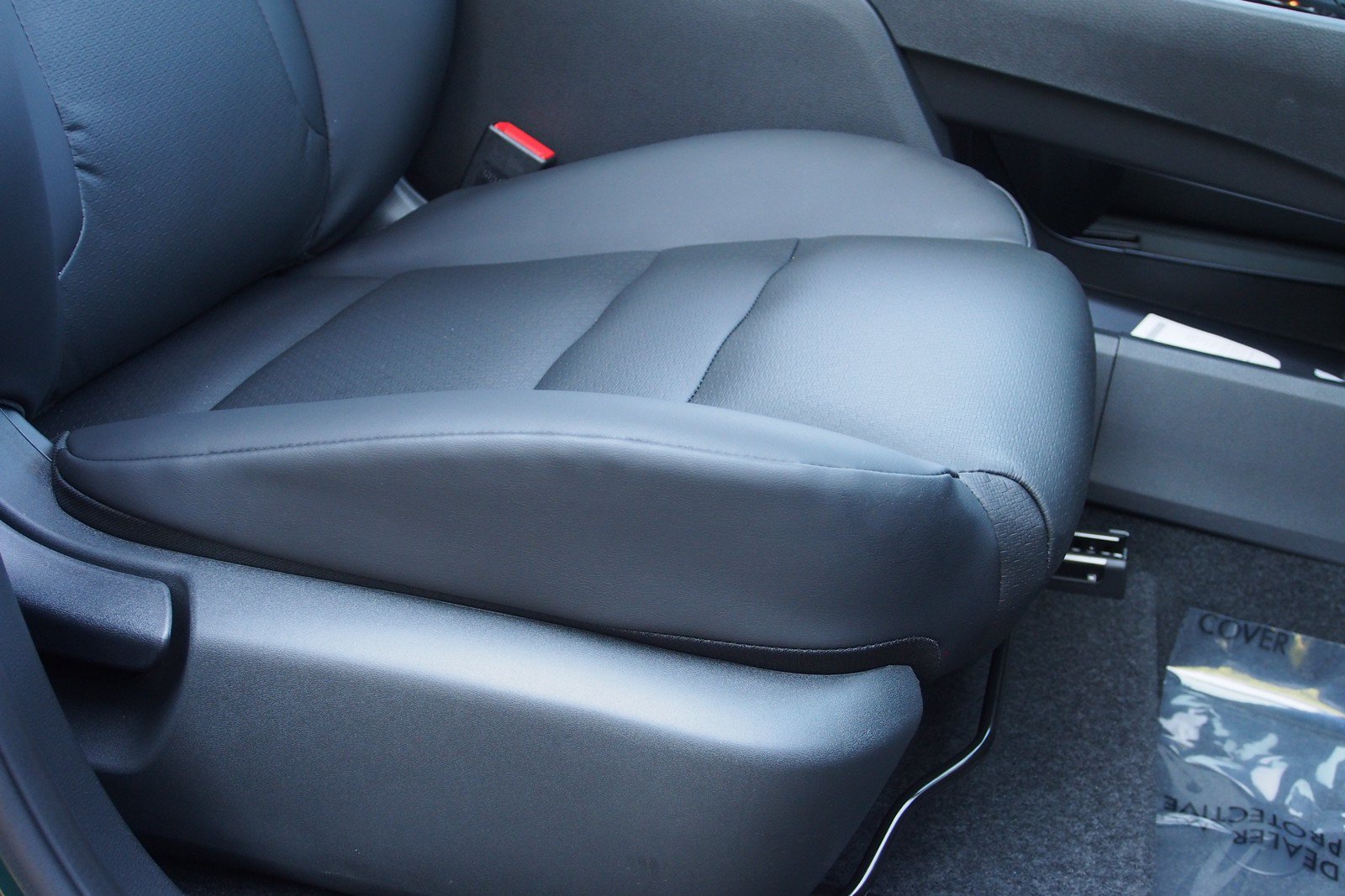 New 2026 Nissan Rogue Dark Armor FWD image 12