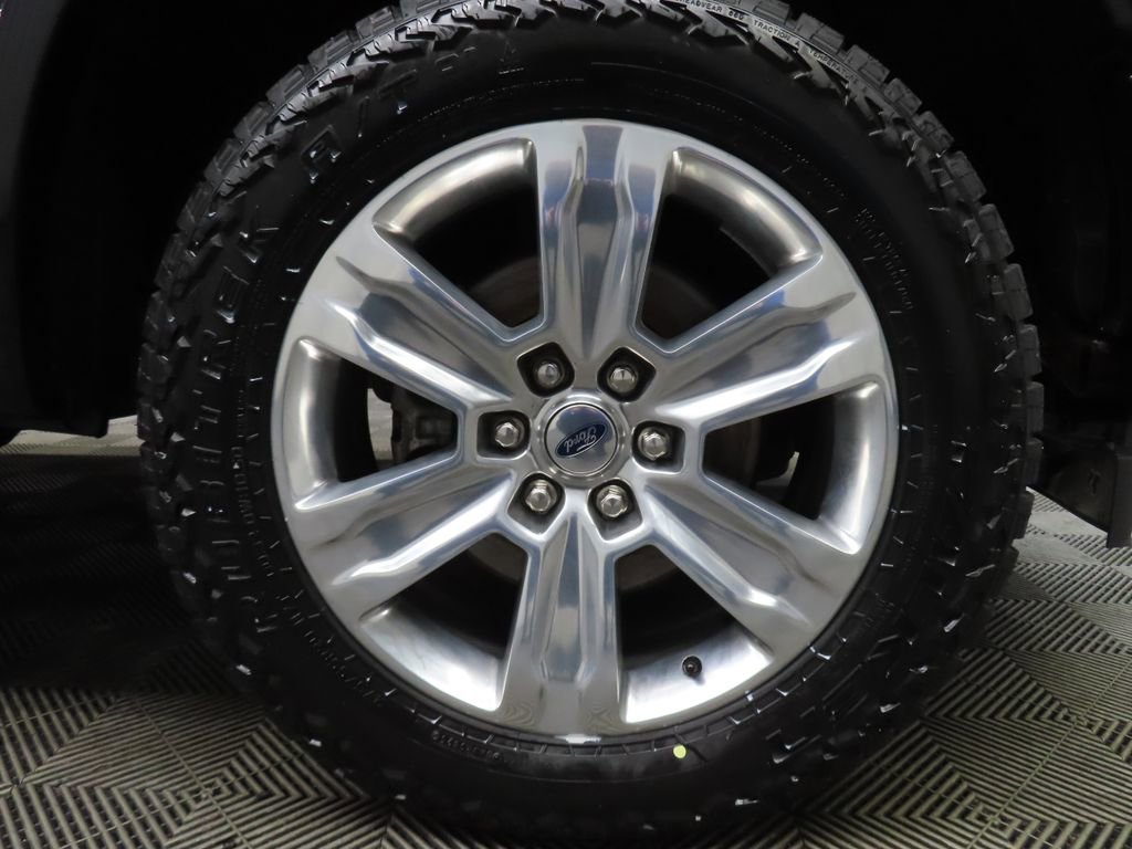 Used 2019 Ford F150 Platinum AWD/4WD image 9