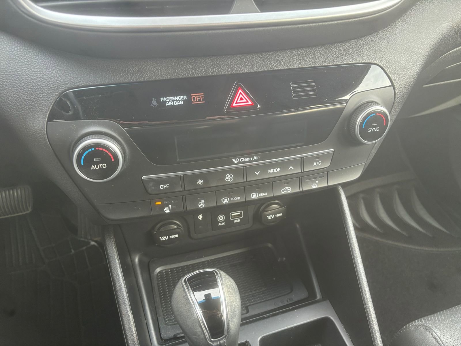 Used 2019 Hyundai Tucson Limited image 26