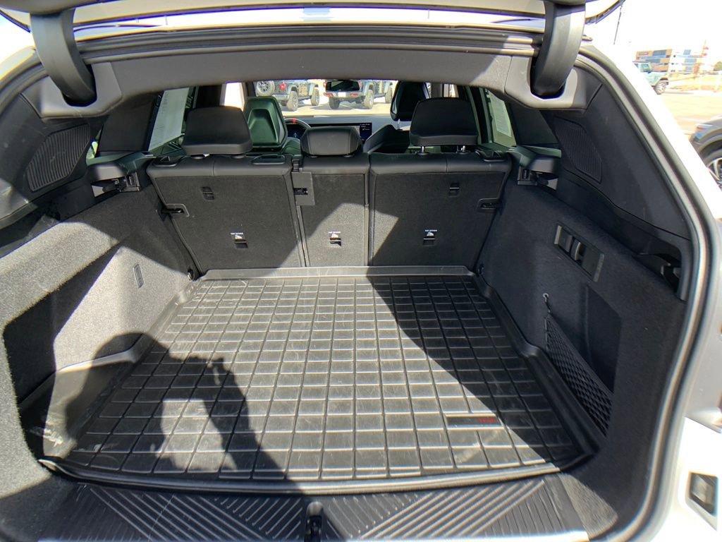 Used 2025 BMW X3 M50 w/ Premium Package image 23