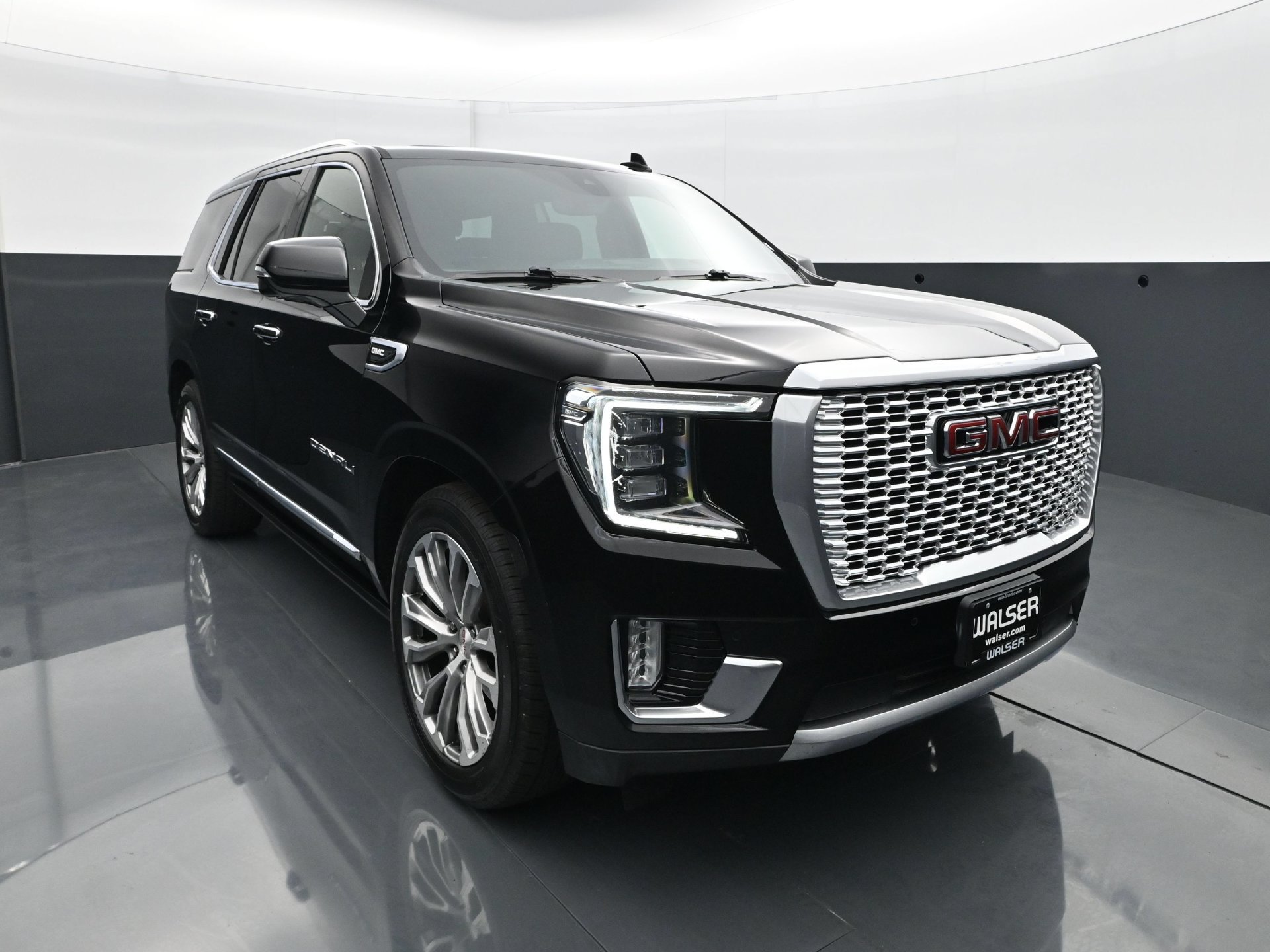 Used 2021 GMC Yukon Denali w/ Denali Ultimate Package AWD/4WD image 11