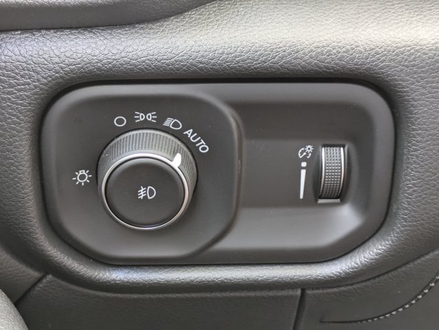 New 2026 RAM 4500 Tradesman w/ Chrome Appearance Group AWD/4WD image 22