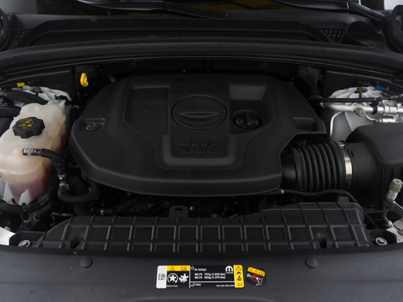 Used 2023 Jeep Grand Cherokee L Summit image 27