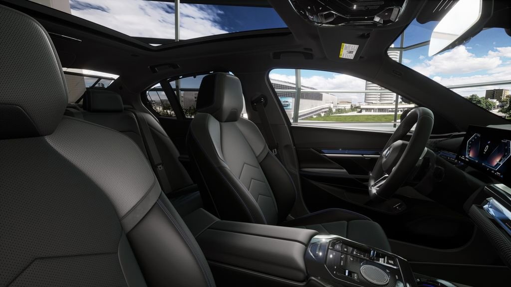 New 2026 BMW 540i xDrive w/ Executive Package image 9