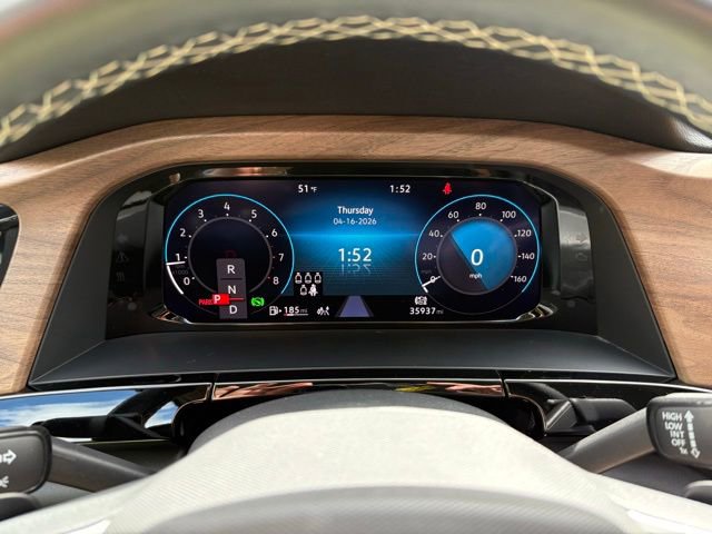 Used 2024 Volkswagen Atlas SE AWD/4WD image 18