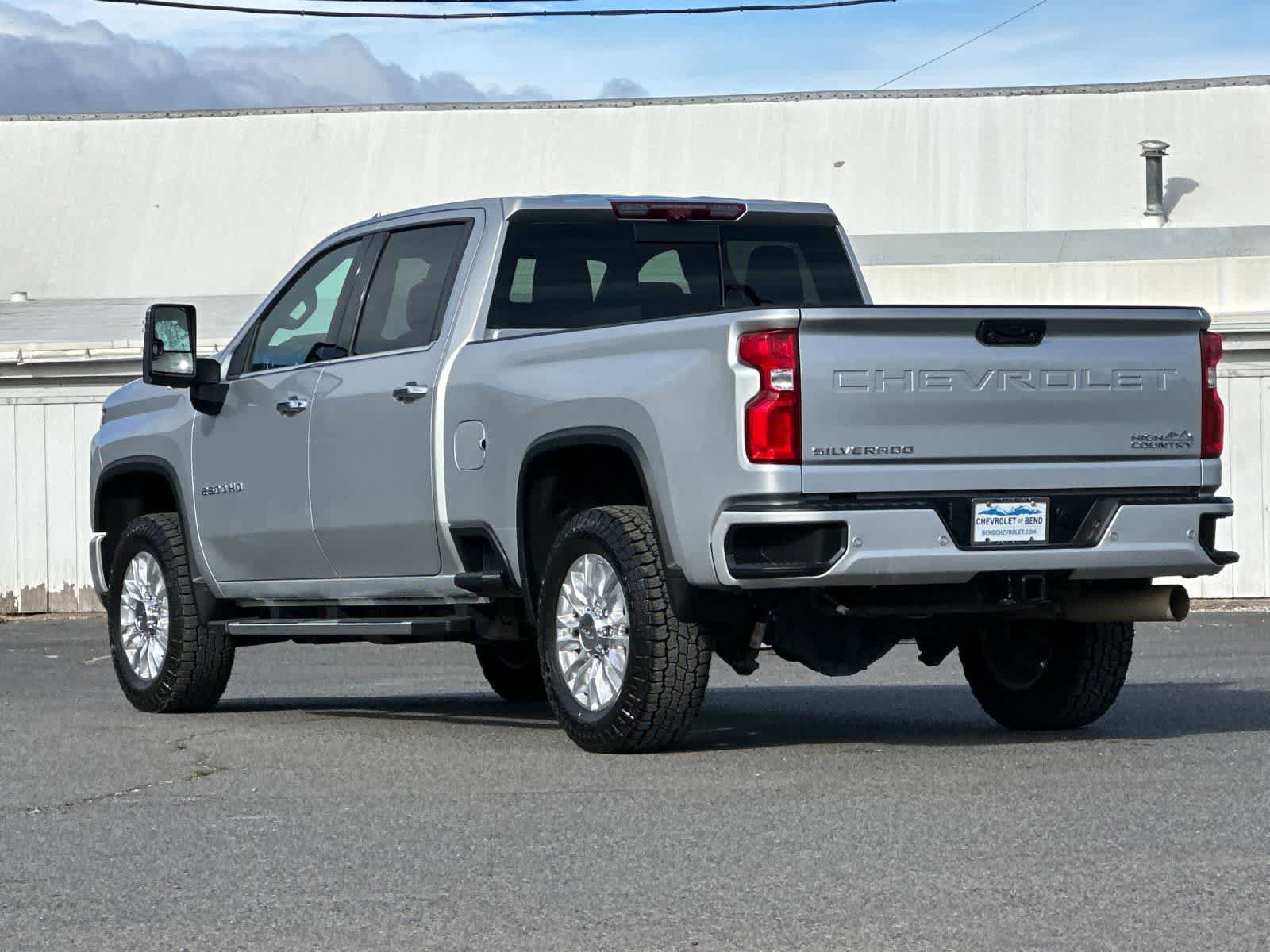 Used 2023 Chevrolet Silverado 2500 High Country image 6