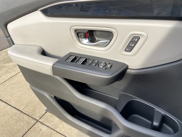 Used 2023 Honda Pilot EX-L image 48