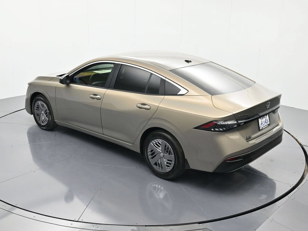 New 2026 Nissan Sentra SV w/ Floor Mat Package FWD image 33
