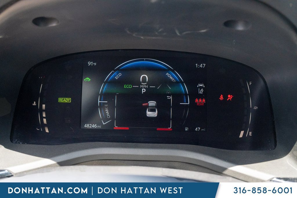 Used 2025 Toyota Camry SE FWD image 4