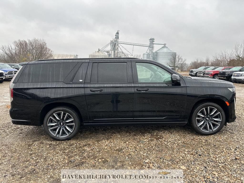 Used 2022 Cadillac Escalade ESV Sport w/ Touring Package AWD/4WD image 51
