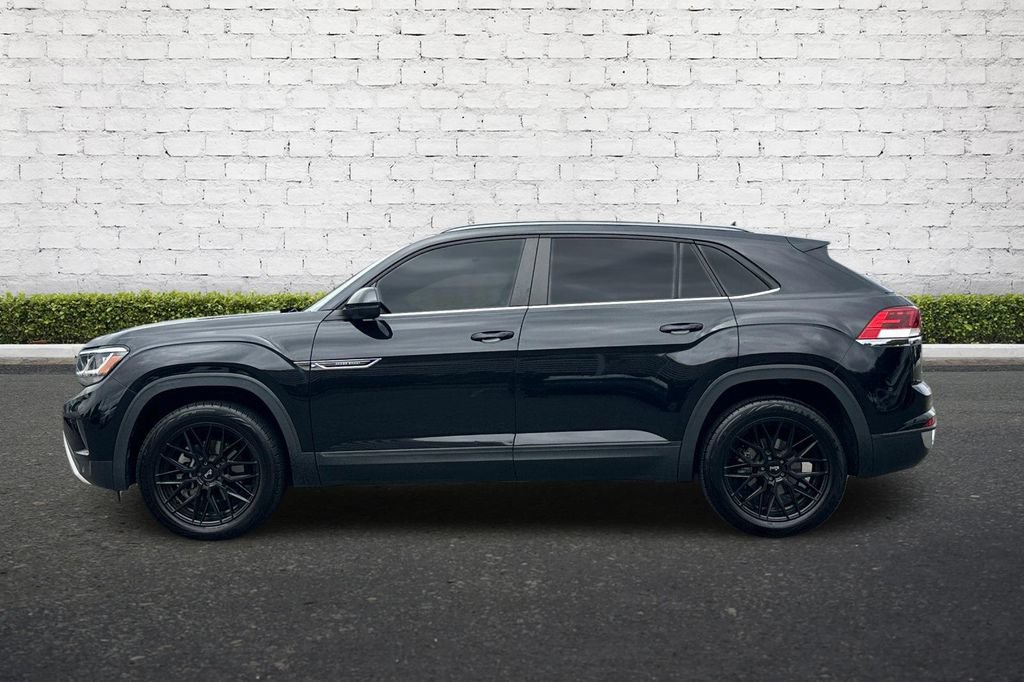 Used 2020 Volkswagen Atlas Cross Sport SE FWD image 7