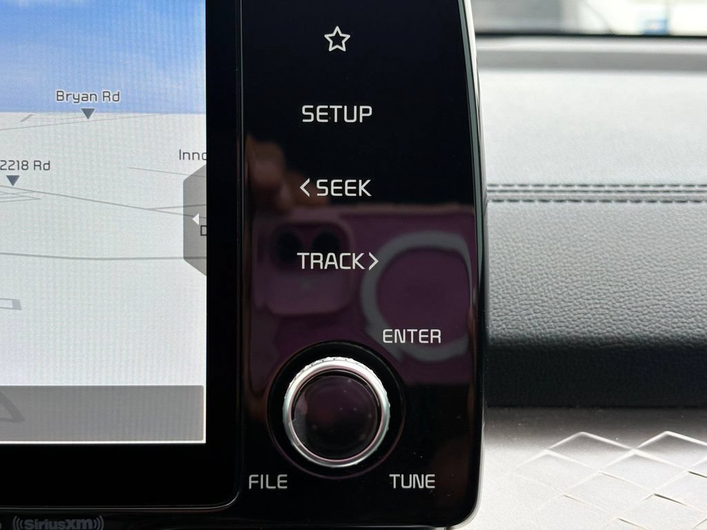 Certified 2022 Kia Sorento S FWD image 34