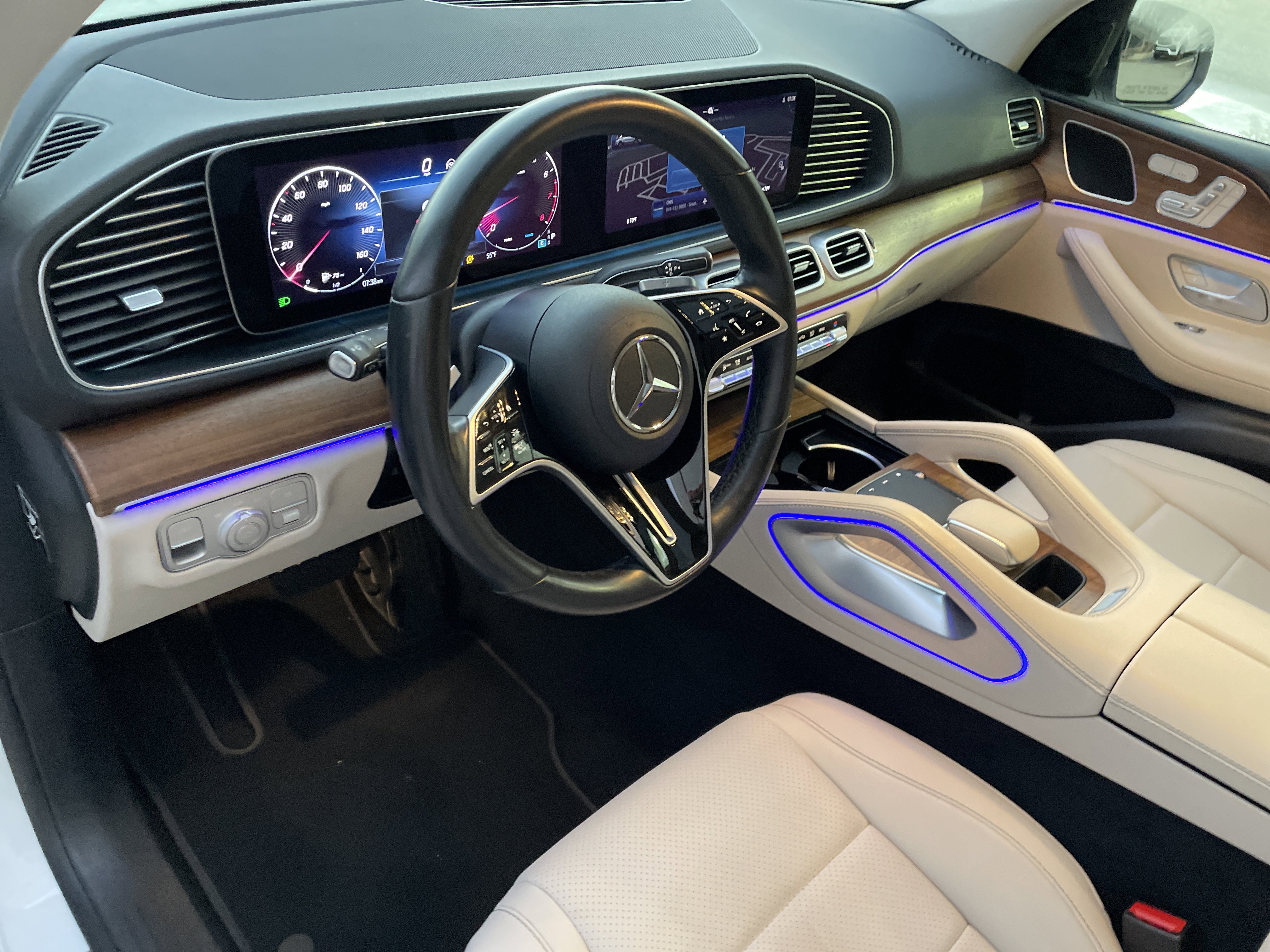Used 2025 Mercedes-Benz GLE 350 4MATIC image 18