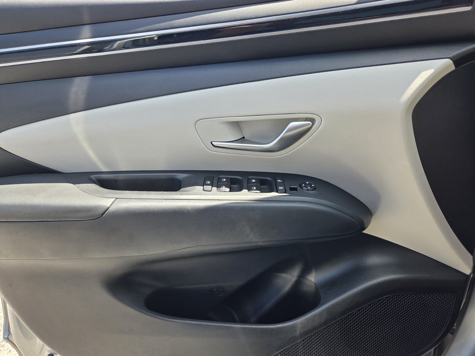 Used 2022 Hyundai Tucson SE FWD image 19