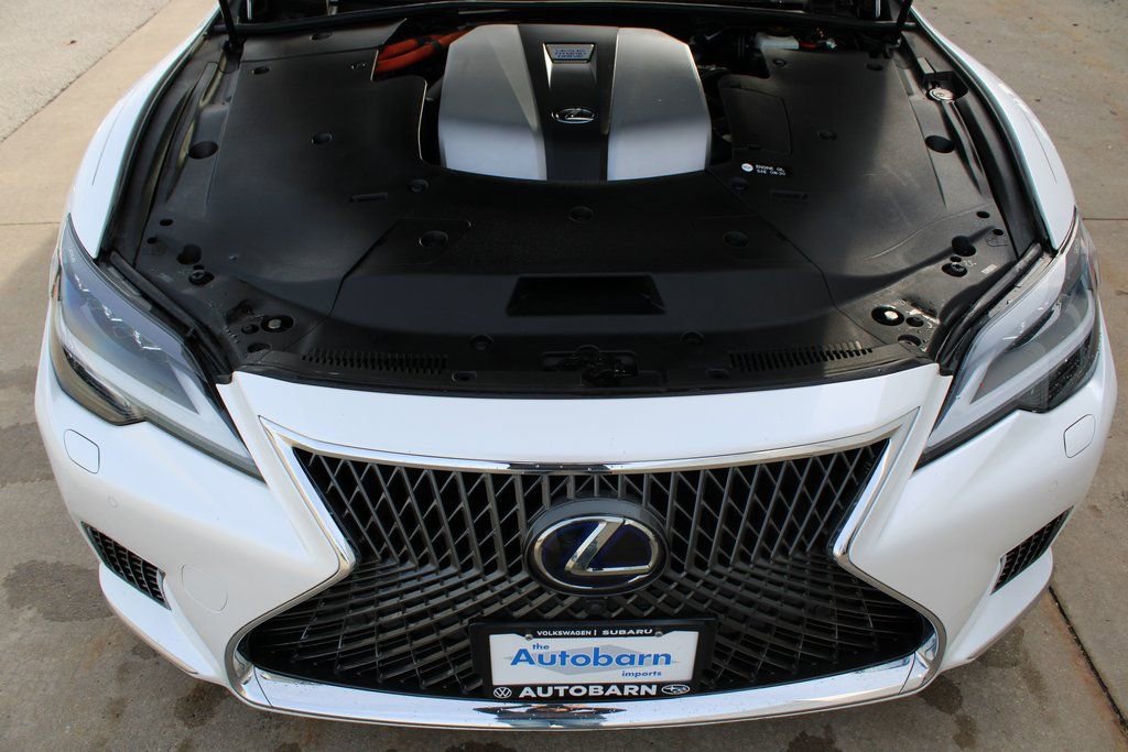 Used 2021 Lexus LS 500h image 32