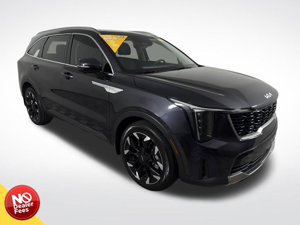 Used 2025 Kia Sorento SX