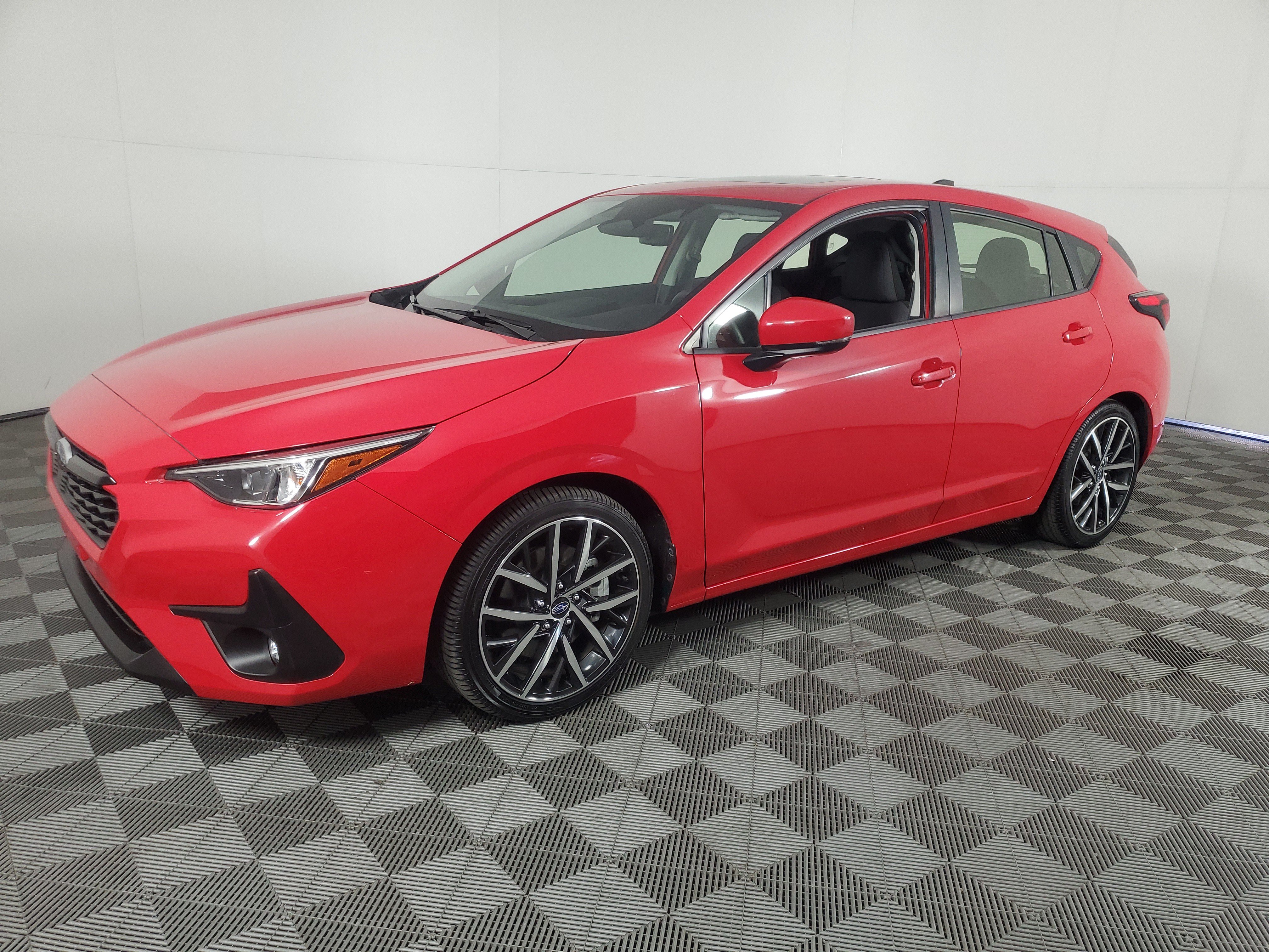 Used 2024 Subaru Impreza 2.0i Sport AWD/4WD image 8