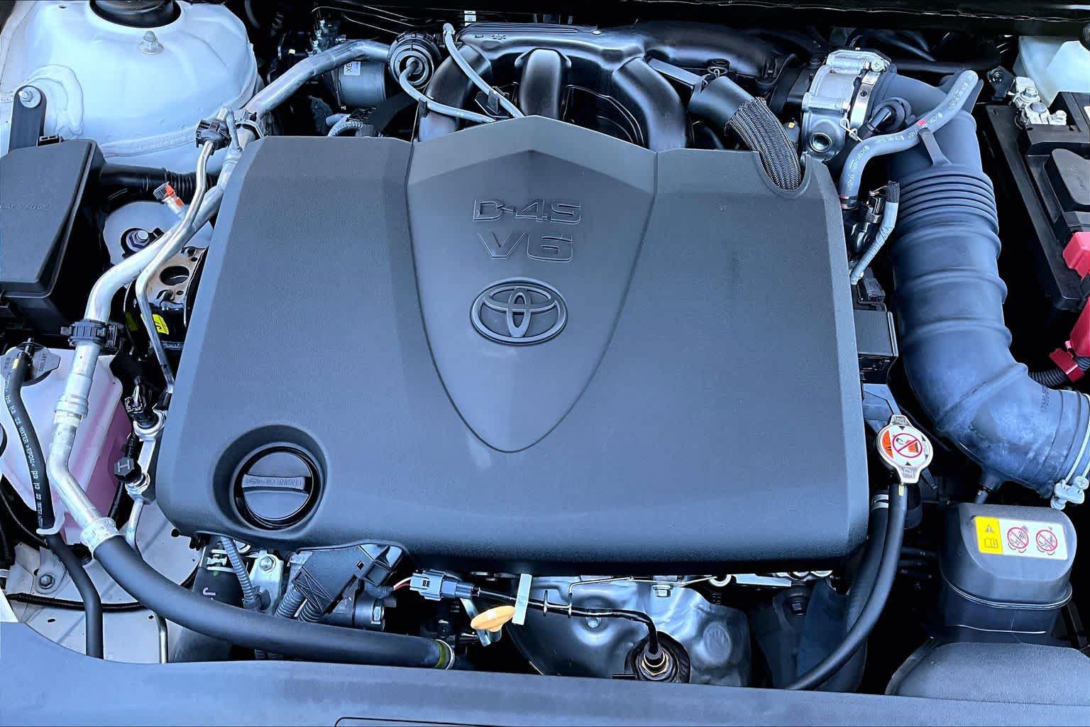 Used 2023 Toyota Camry XSE w/ Navigation Package FWD image 32