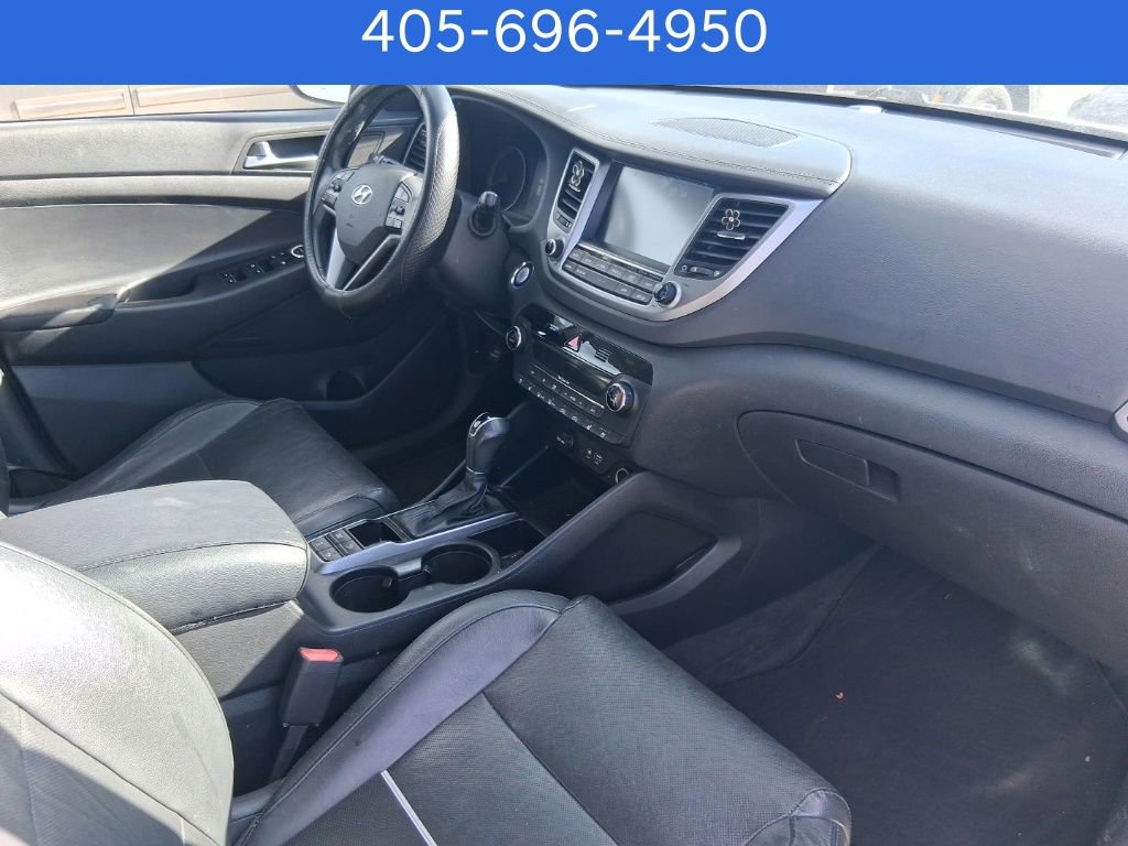 Used 2017 Hyundai Tucson Limited w/ Limited Ultimate Package 03 image 8