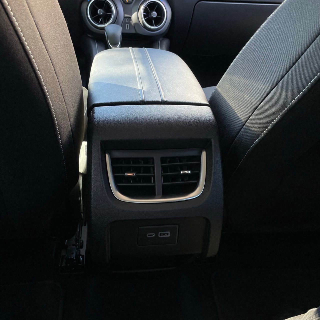 Used 2025 Chevrolet Blazer LT image 24