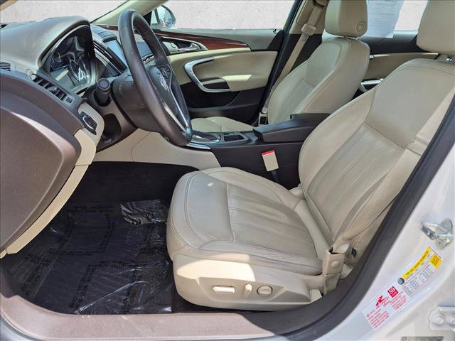 Used 2017 Buick Regal Premium FWD image 16