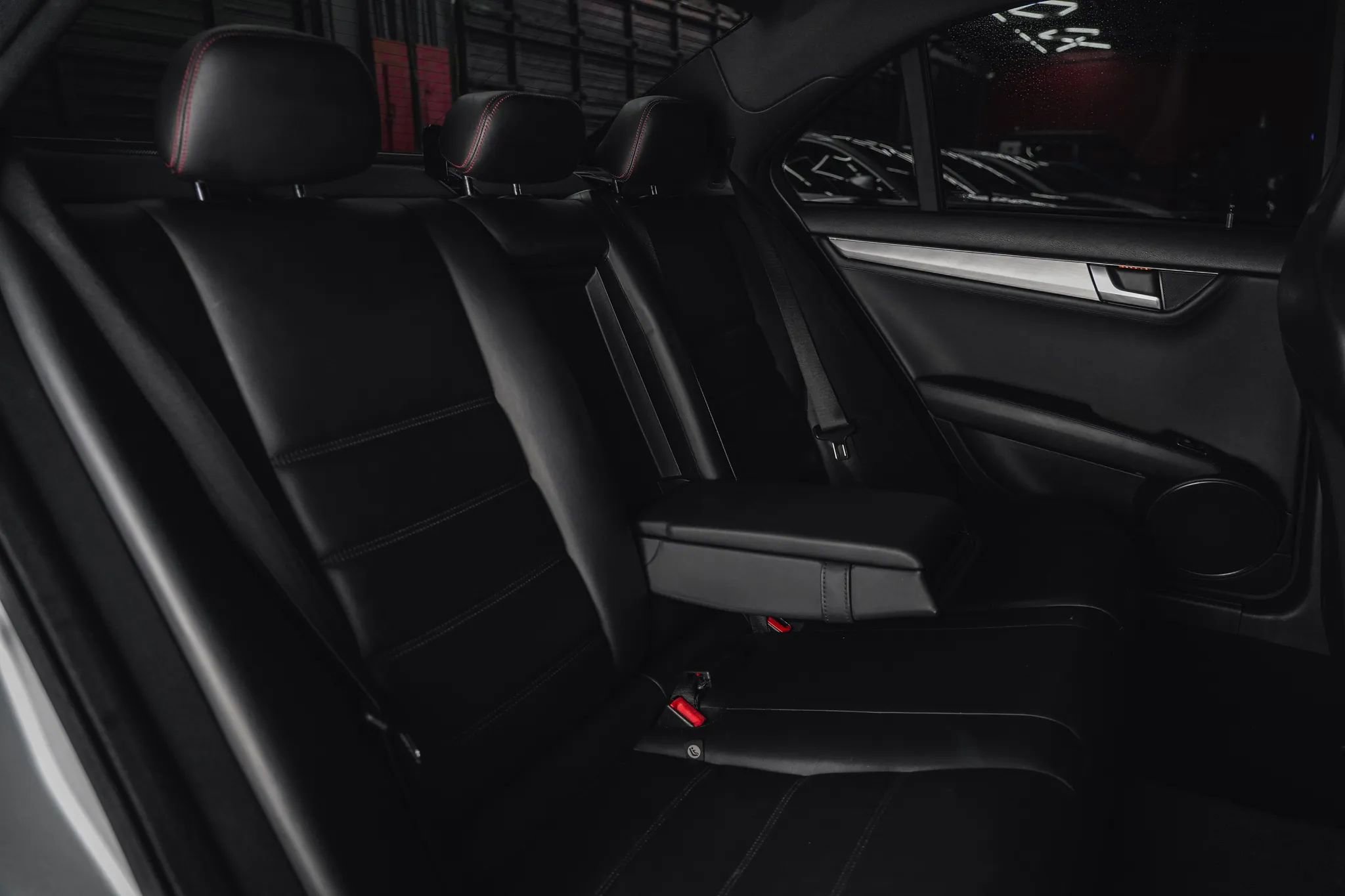 Used 2012 Mercedes-Benz C 63 AMG Sedan image 44