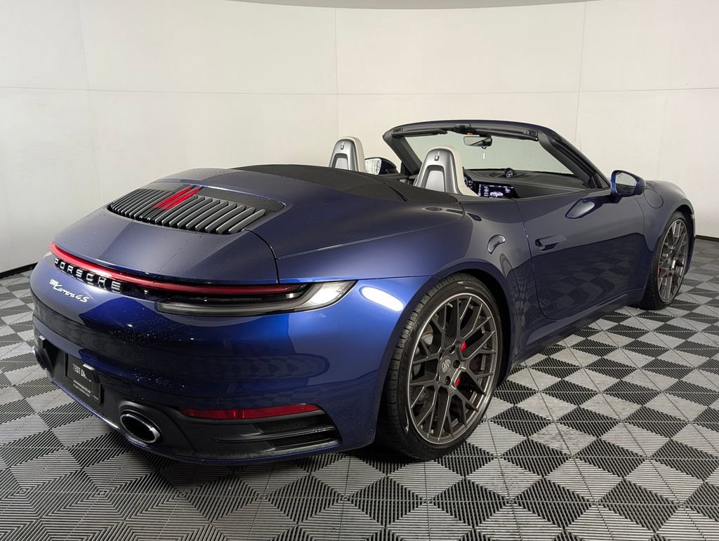 Certified 2020 Porsche 911 Carrera 4S image 7