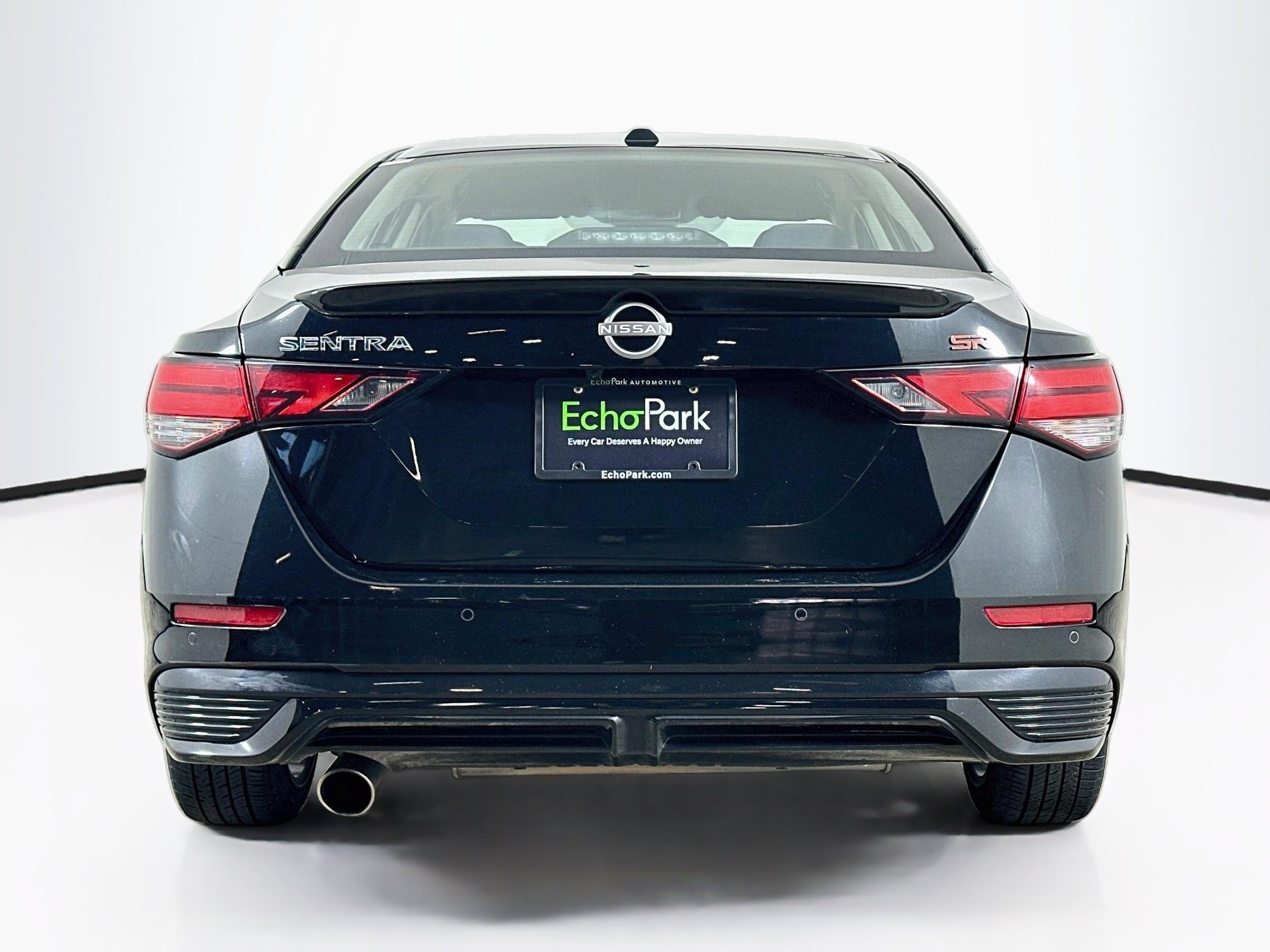 Used 2025 Nissan Sentra SR FWD image 7