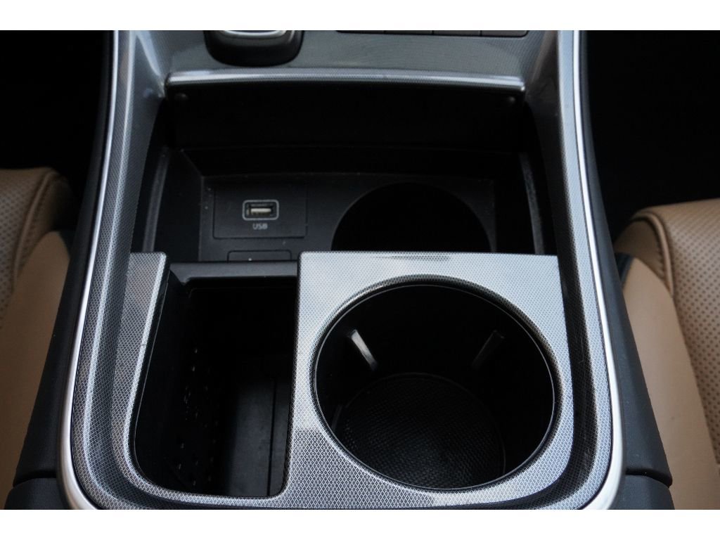 Used 2023 Hyundai Santa Fe Calligraphy image 28