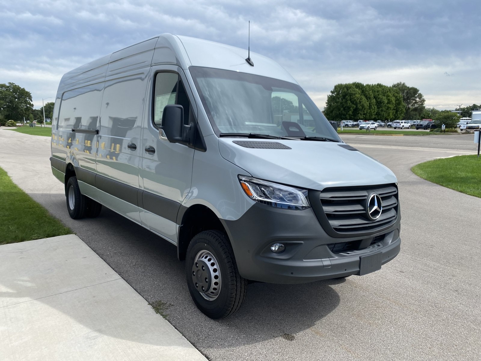 New 2026 Mercedes-Benz Sprinter 3500 image 2