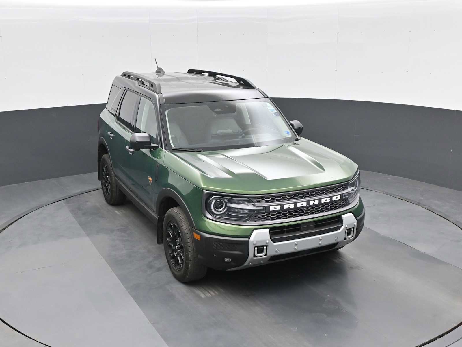 Used 2025 Ford Bronco Sport Badlands w/ Badlands Tech Package AWD/4WD image 1