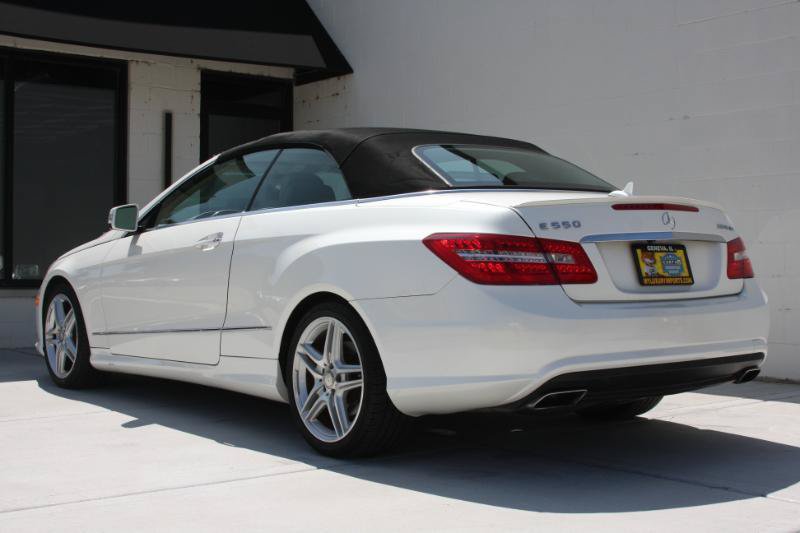 Used 2013 Mercedes-Benz E 550 Cabriolet image 16