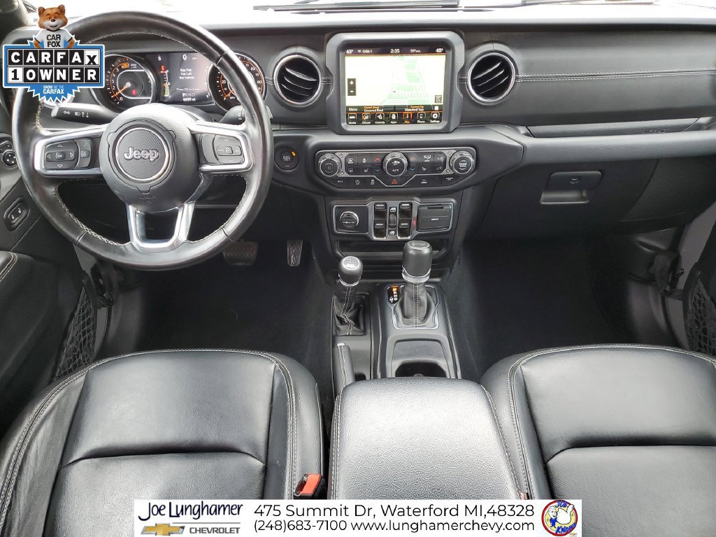 Used 2022 Jeep Wrangler Unlimited Sahara w/ LED Lighting Group AWD/4WD image 22