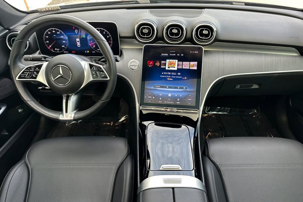 Used 2025 Mercedes-Benz C 300 Sedan image 13