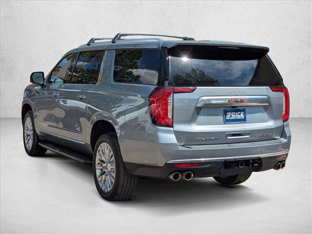 Used 2023 GMC Yukon XL Denali AWD/4WD image 7
