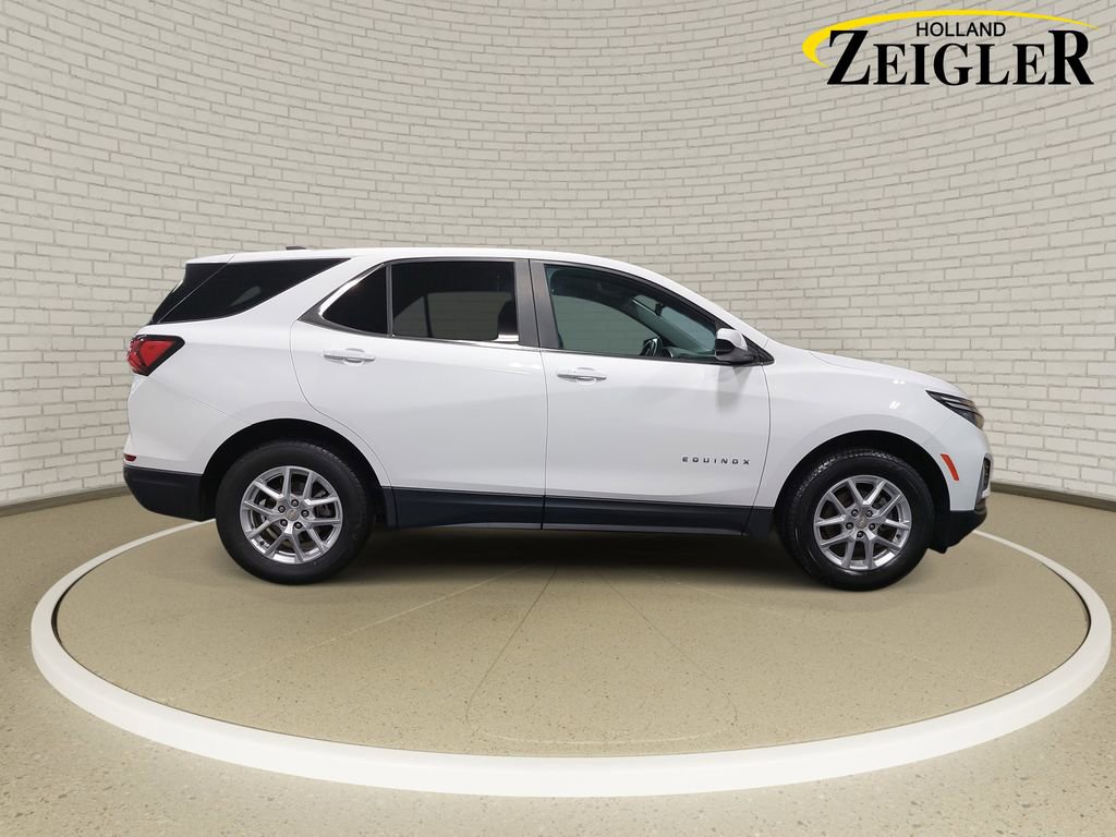 Used 2023 Chevrolet Equinox LT AWD/4WD image 4
