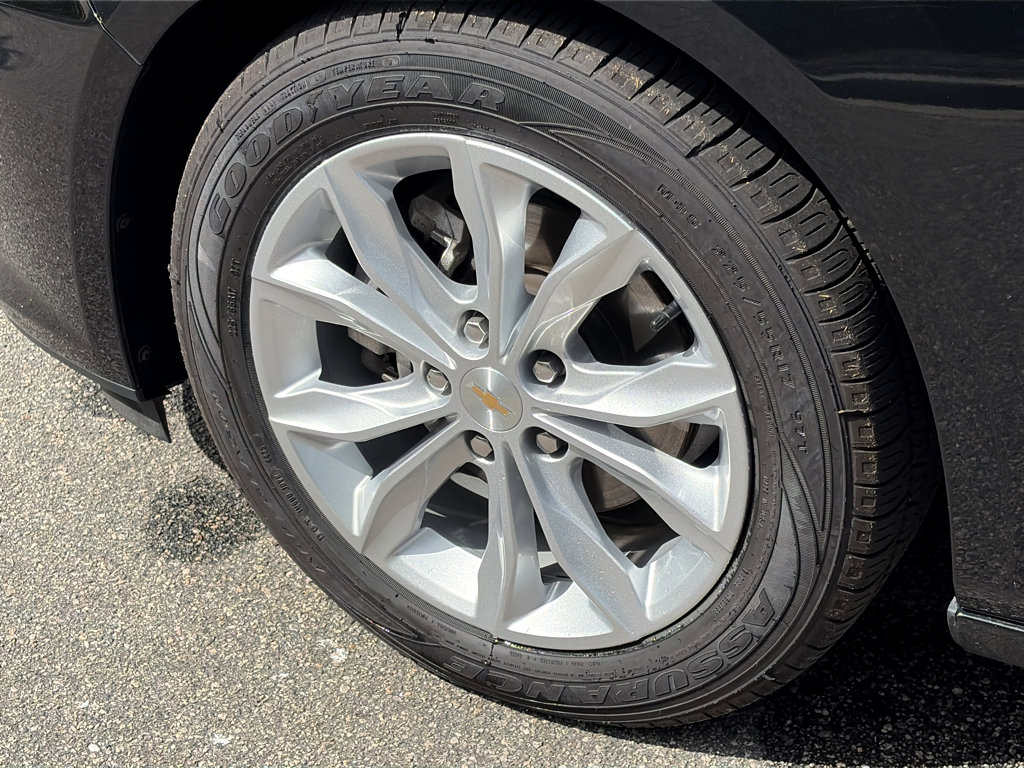 Used 2025 Chevrolet Malibu LT FWD image 20